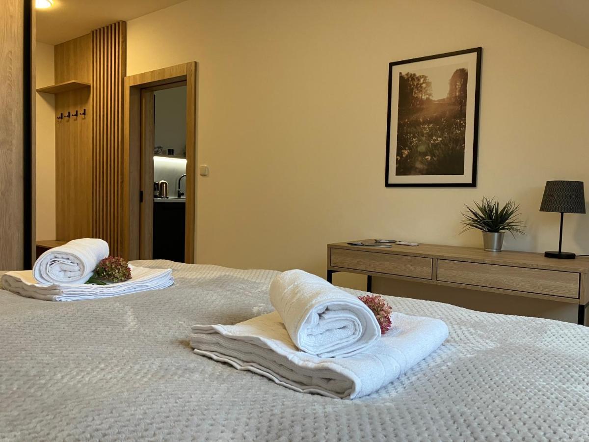 Apartman Nahore Vacov ภายนอก รูปภาพ